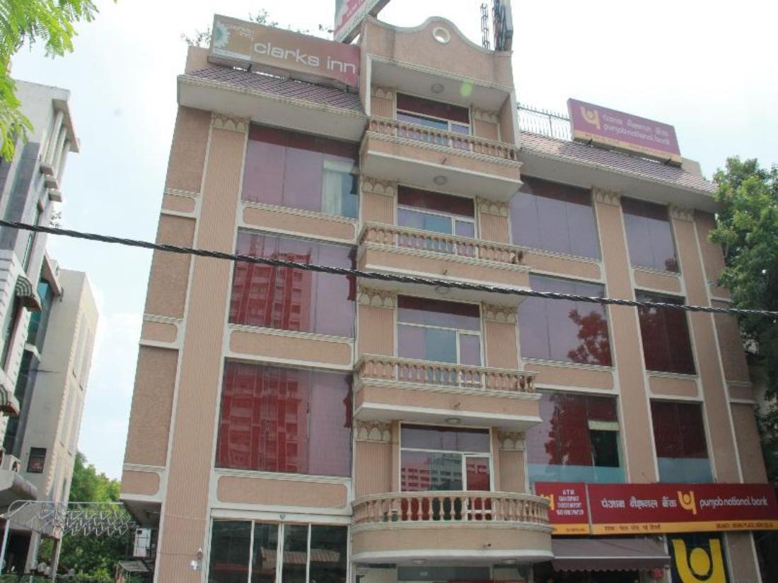 Clarks Inn Nehru Place New Delhi Exterior photo